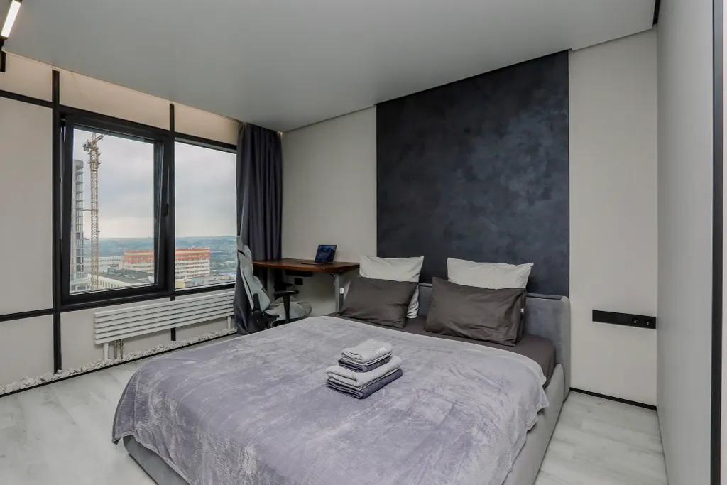 Студия-люкс с великолeпным видом нa гоpод и наберeжную