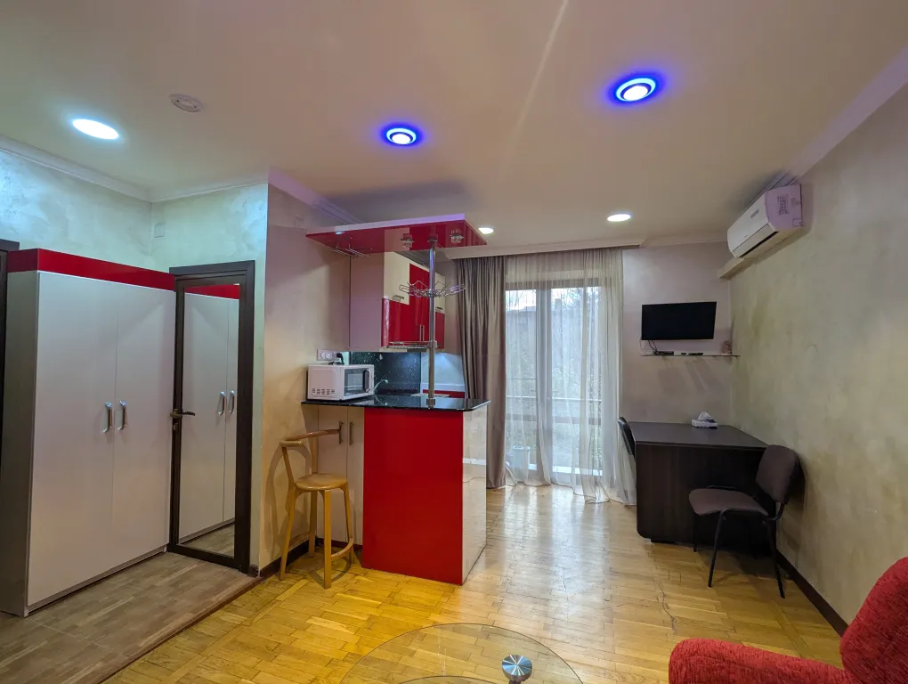 Уютная квартира с открытом балконом