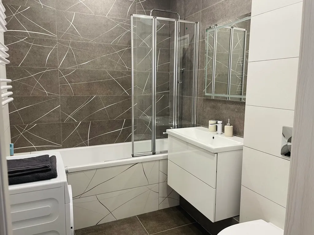 Квартира Квартира с новым современным ремонтом — Калининград