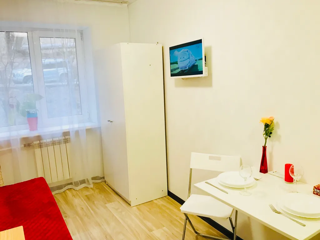 Квартира Уютная мини-студия Фламинго ждет вас — Владивосток