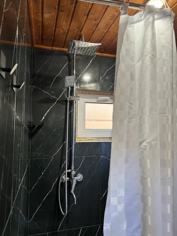 Коттедж на берегу моря