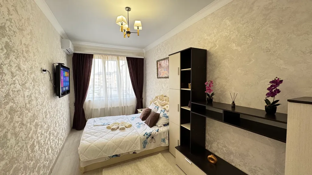 Новостройка на Солнечной.
Горная. Микрорайон 7