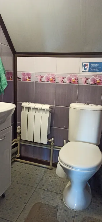 Дом с сауной, мангалом, три спальни, закрытая парковка.
 Новый год