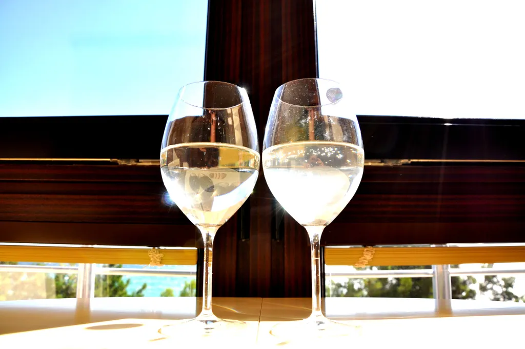 Супер-видовая квартира в Ливадии на берегу моря