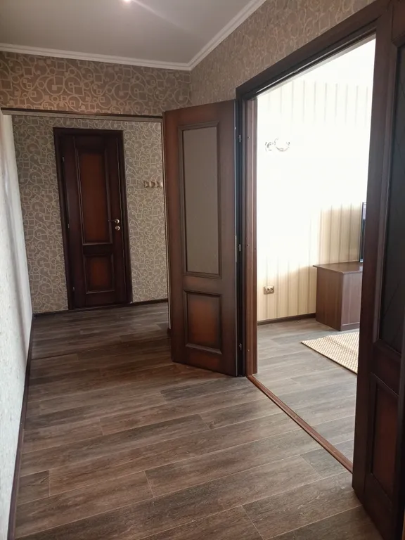 Квартира 1-комнатная возле АТ маркет, Солнечный