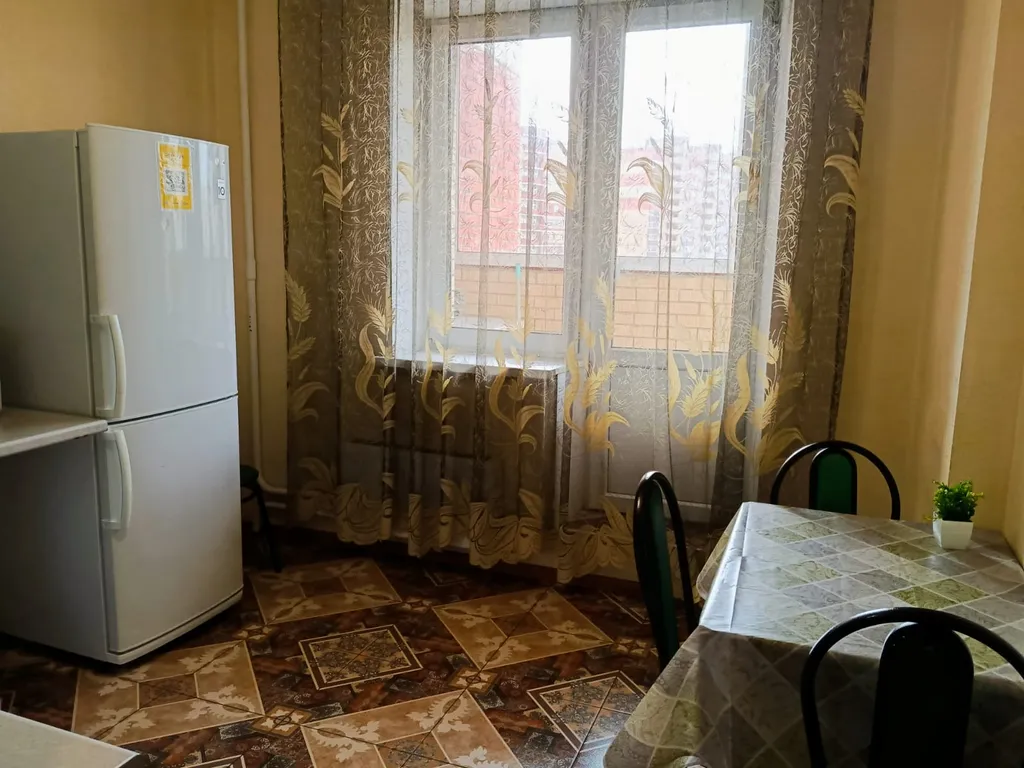 Квартира Полноценная однокомнатная квартира с балконом — Свердловский