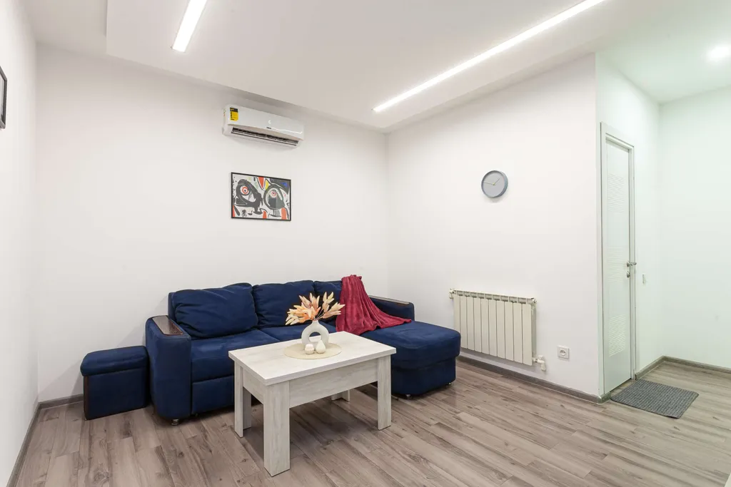 Маленькая уютная квартира с 2 спальнями в центре