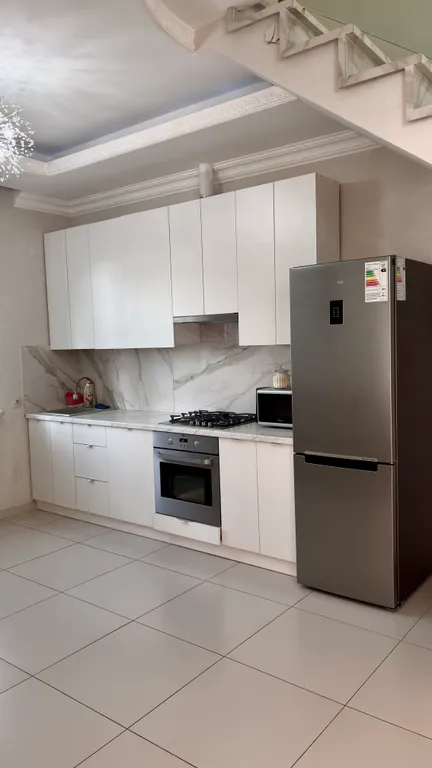 4-комнатный Дом