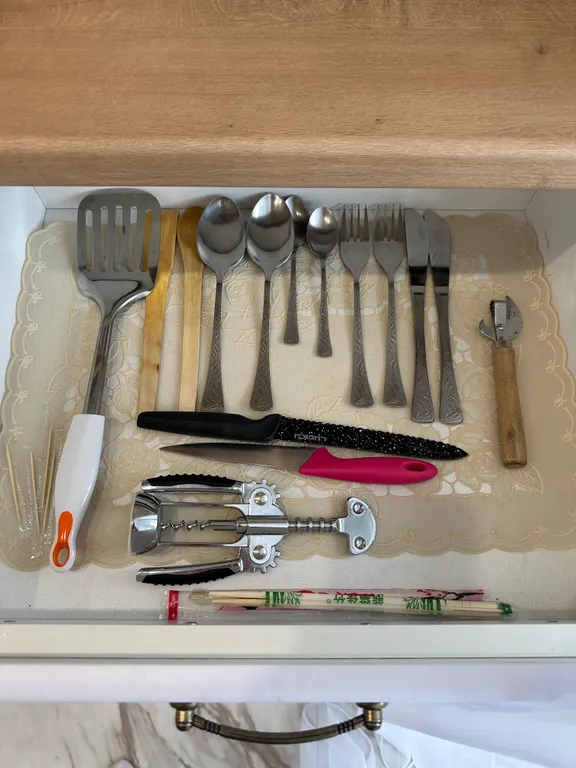 “Relax_House” Apart