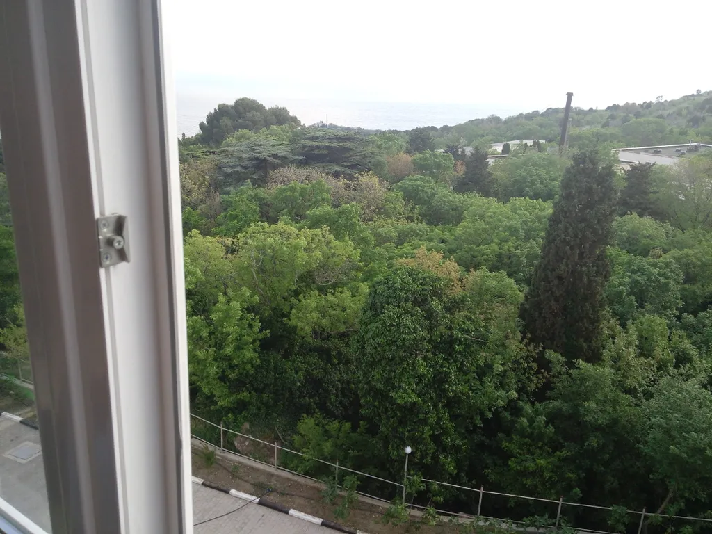 Апартаменты новые с видом на море, горы в новом доме над форосским парк