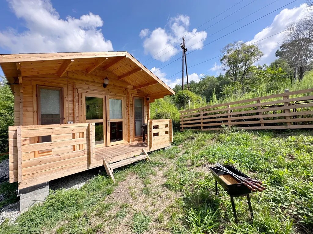 Домик с двориком на Каштаке | 300 м до моря | песчаный пляж