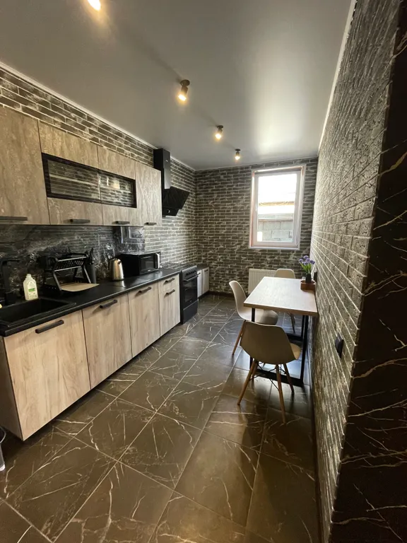 Коттедж Апартаменты (квартира) в центе абадзехской — аренда посуточно в Майкоп