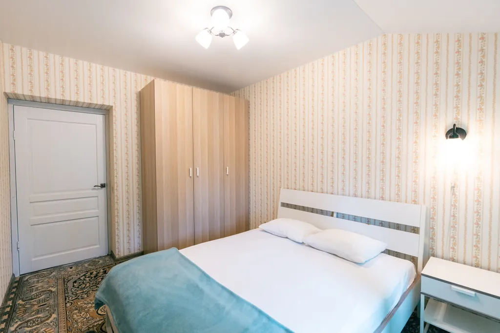 Люкс с кухней-столовой