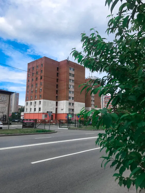 Квартира Просторная однокомнатная квартира — Тюмень