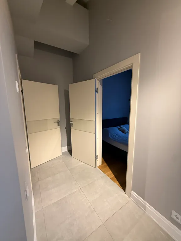 Двухуровневая просторная квартира в п.Эсто-Садок (к.Красная Поляна)