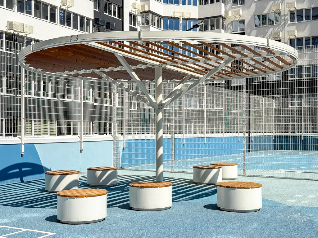 Абсолютно новая просторная евротрешка с двумя лоджиями