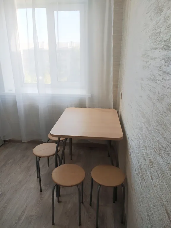 Уютная квартира (15 минут до центра на автобусе)