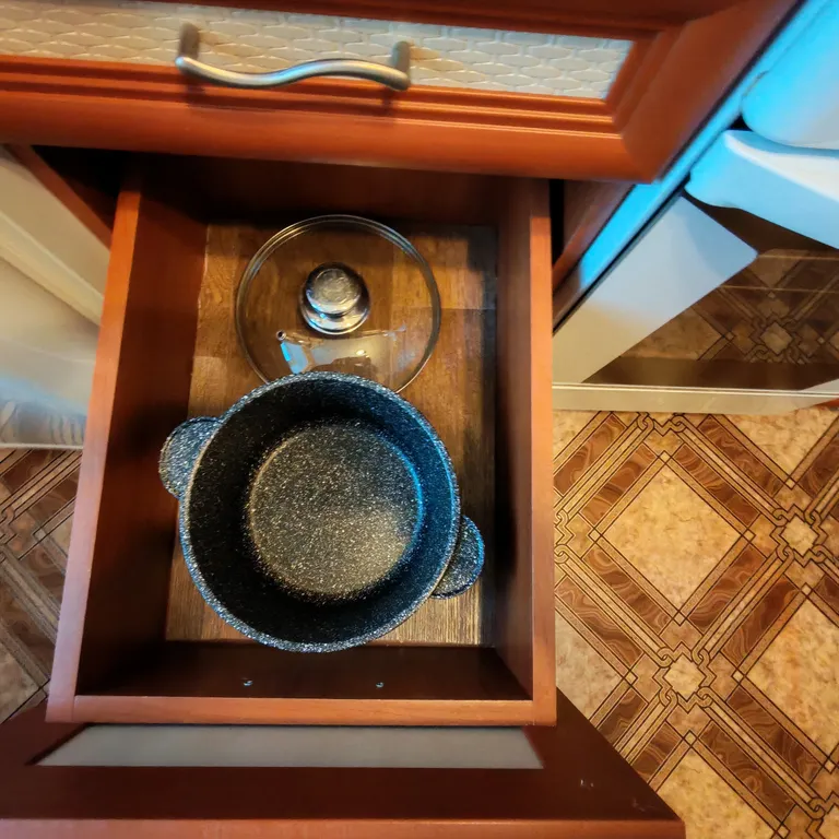 Квартира Бюджетная квартира "Дёшево и СерДЕЧНО". — Кировск