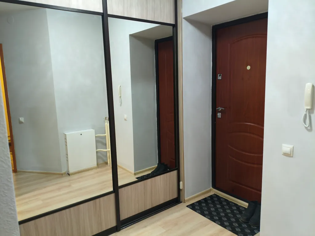 Очень тёплая, чистая, уютная квартира рядом с лесом