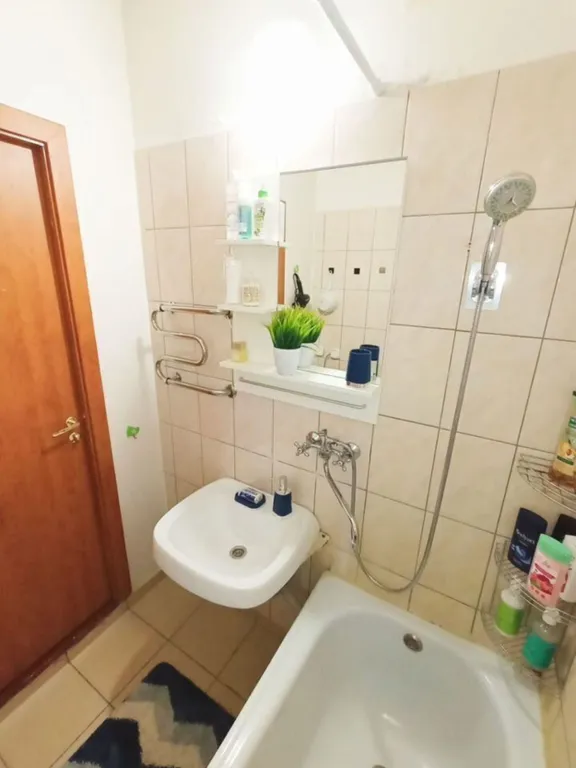 Уютнaя светлая квaртира на высоком 21 этаже