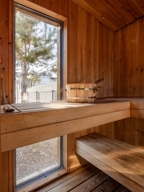 Дом Барн премиум класса с уникальным видом на горы и реку Сок