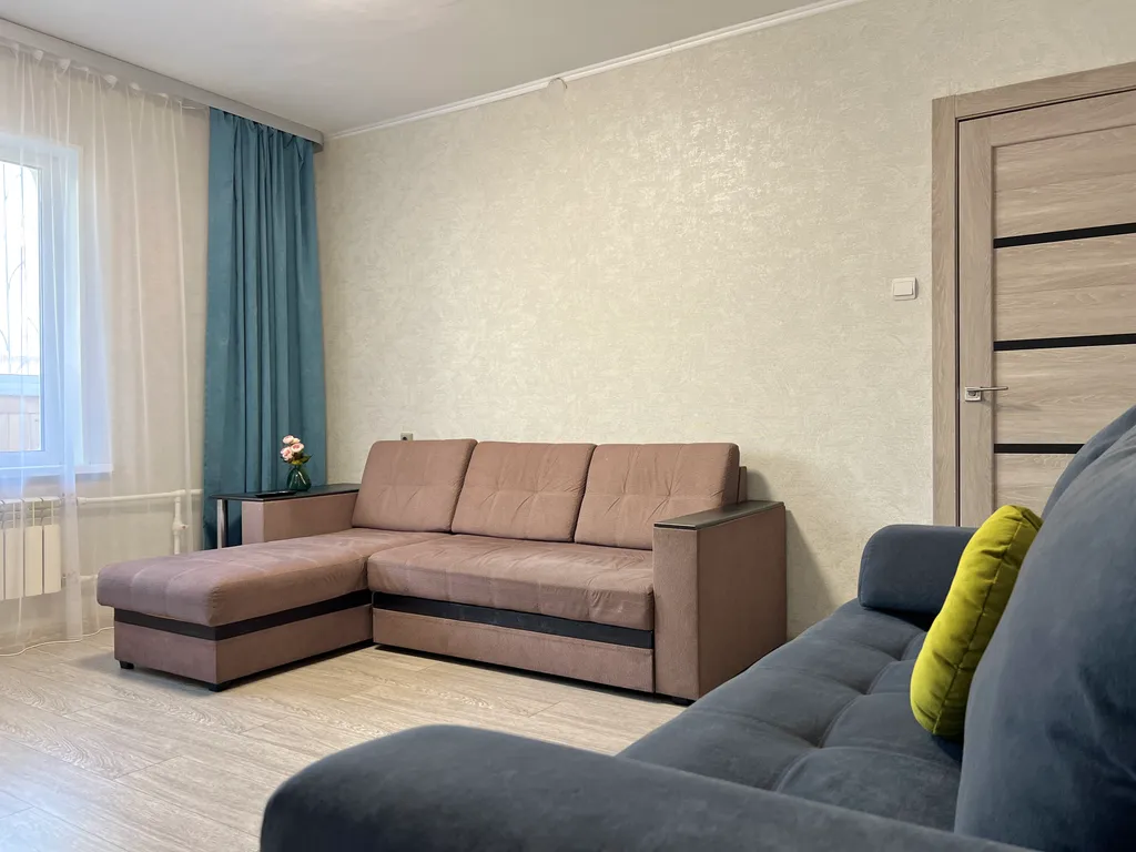 Полноценная двушка у жд вокзала, не берем оплату за финальную уборку