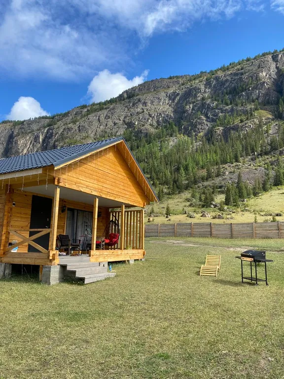 Комфортный домик с видом на горы