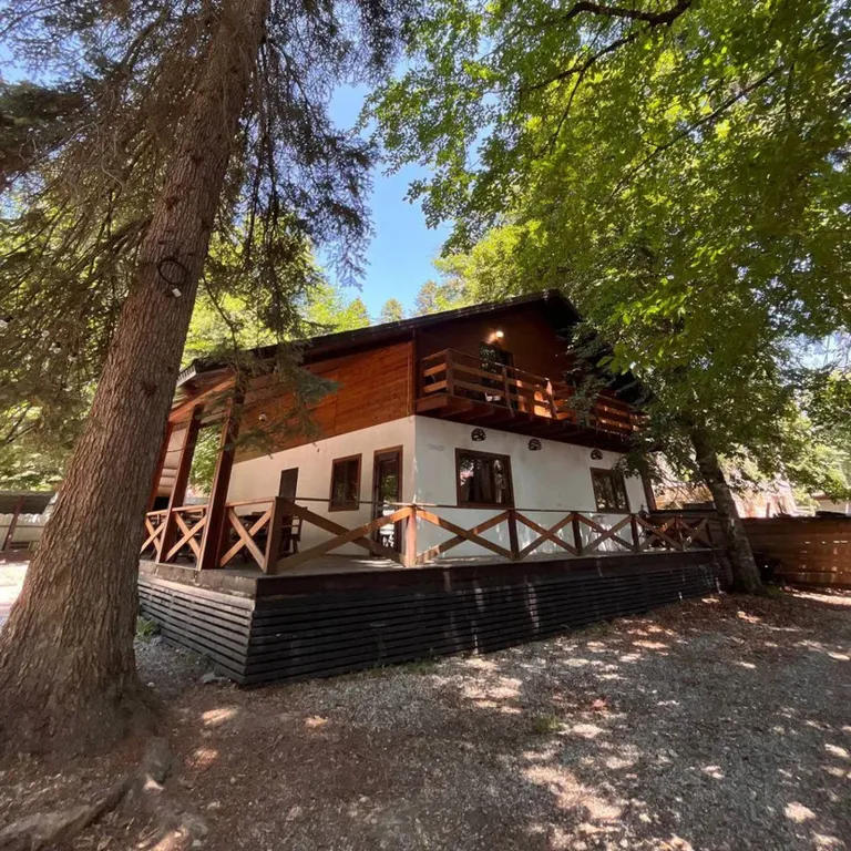 Коттедж 6-комнатный Дом — аренда посуточно в Архыз