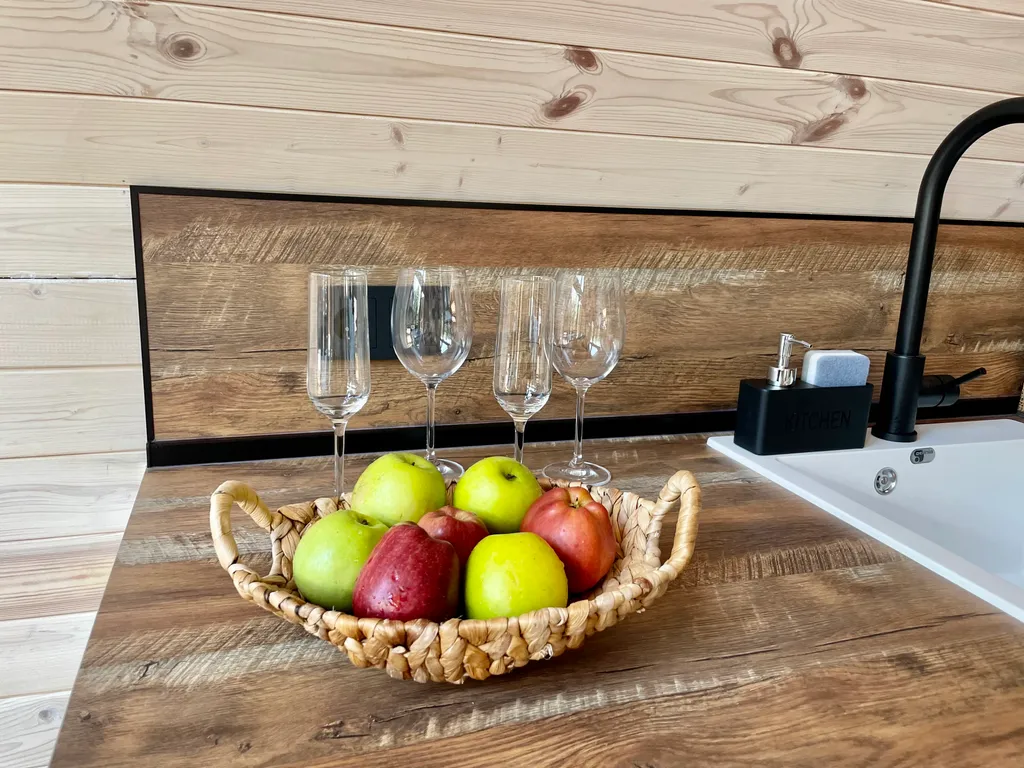 Новый дом на МОРЕ в окружении гор, с террасой и банным чаном