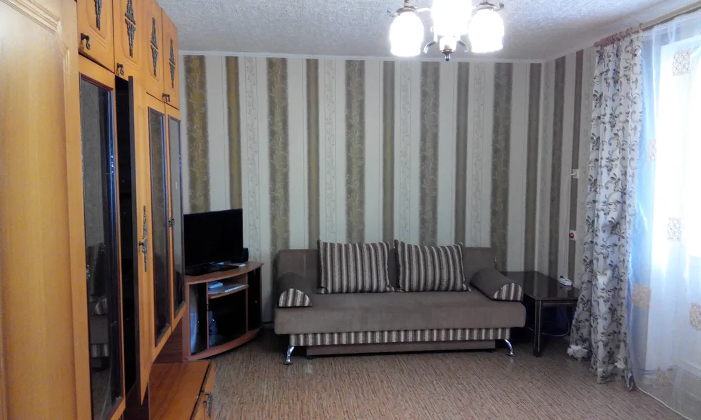 1-комнатная Квартира — аренда посуточно в Феодосия