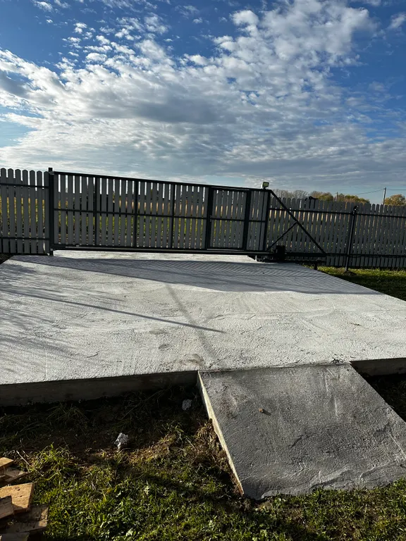 Дом на реке