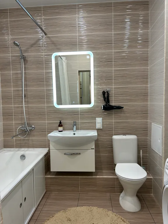 Квартира Уютная двухкомнатная квартира — Красноярск