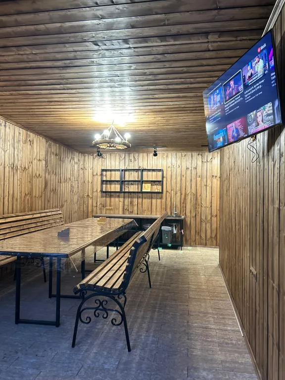 Дом с бассейном