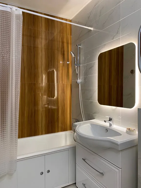 Современная квартира на Курашова