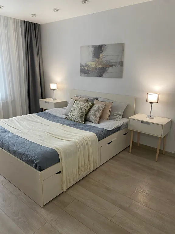 Комфортная квартира в самом центре — аренда посуточно в Братск