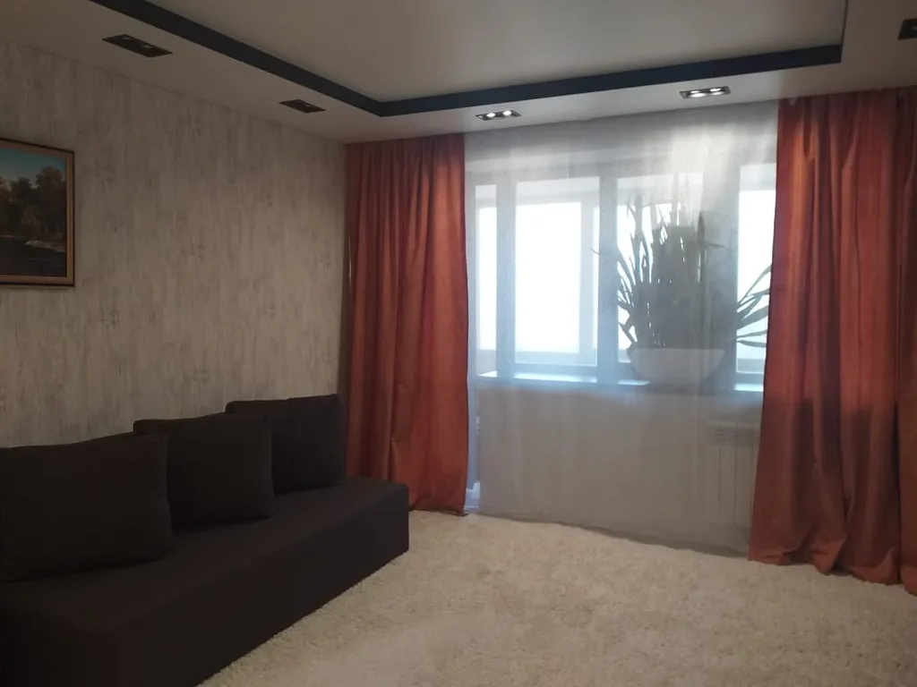 1-комнатная в центре, шикарный вид на город