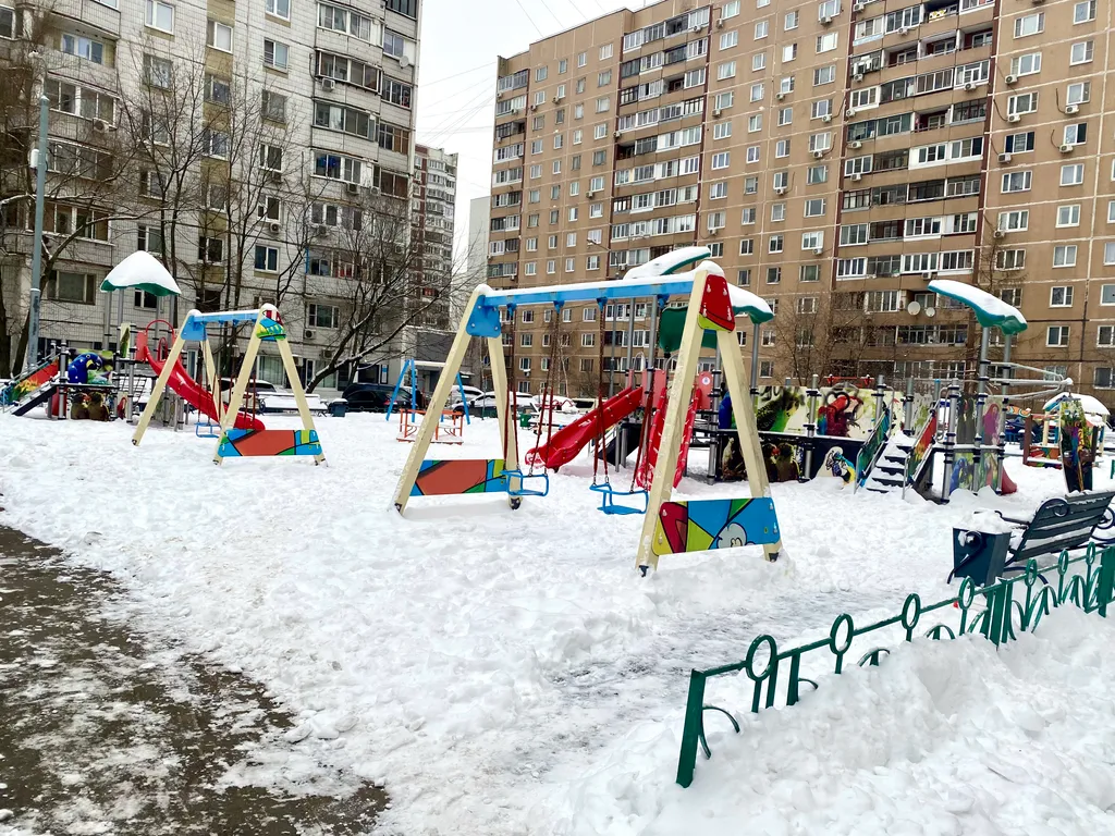 Уютная квартира рядом с клиниками НИКИ Вельтищева и МНТК Фёдорова