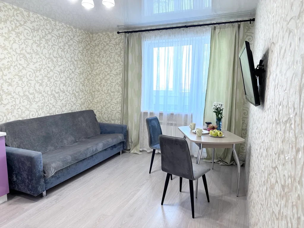 Евродвушка с видом на Ботанический сад