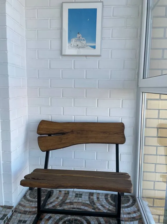 Солнечная стильная евродвушка в новом доме недалеко от центра города