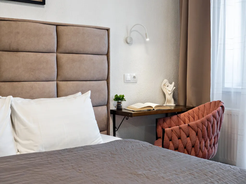 Место в подземном паркинге Центр Екатеринбурга Красивый вид.