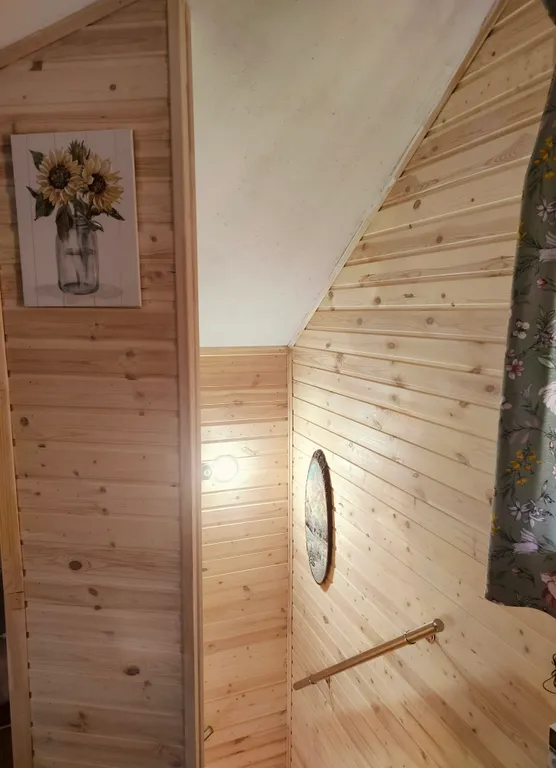 Новый дом  около леса