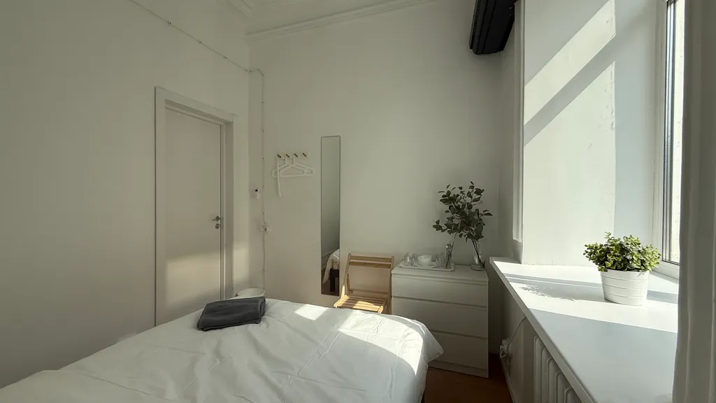 Светлая и уютная комната у м. Парк Культуры