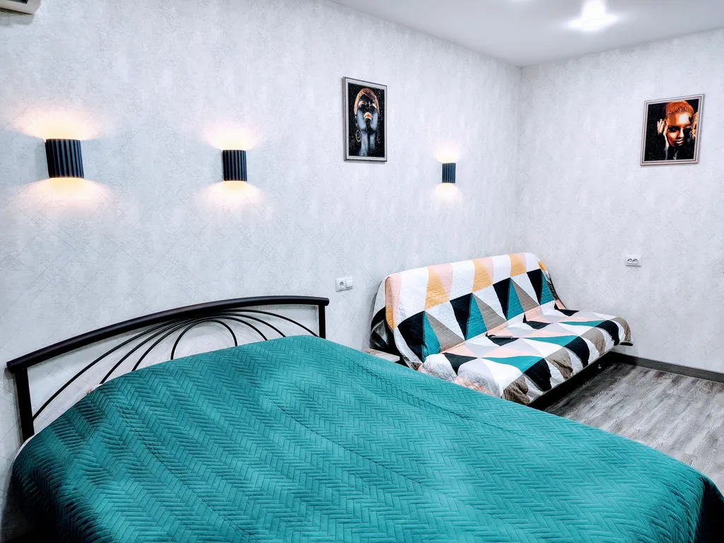 Однокомнатная квартира люкс с кондиционером и бойлером в центре