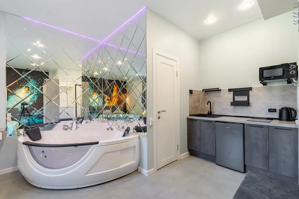 Студия с джакузи в ЖК Миниполис-Дивный