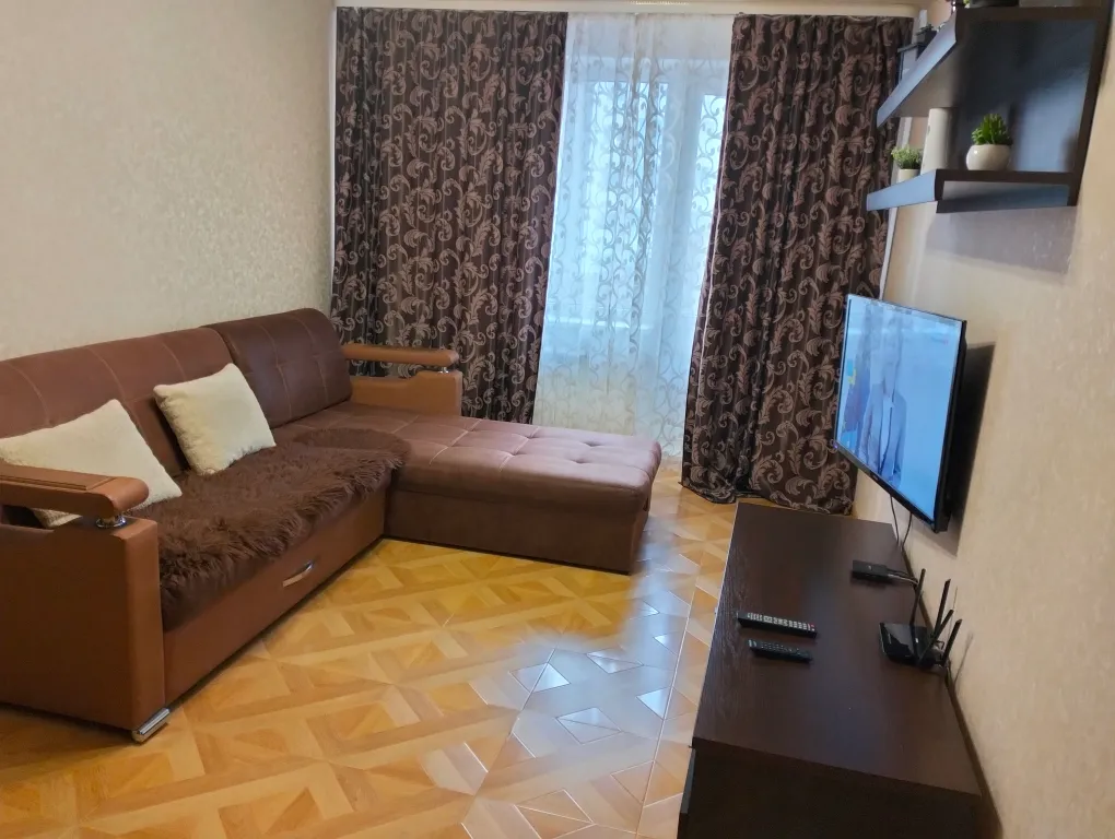 Тёплая чистая непрокуренная квартира с балконом.Аквапарк Аэропорт.Чеки