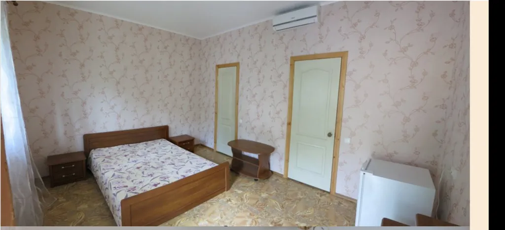 Квартира Улучшенный номер — аренда посуточно в Коктебель