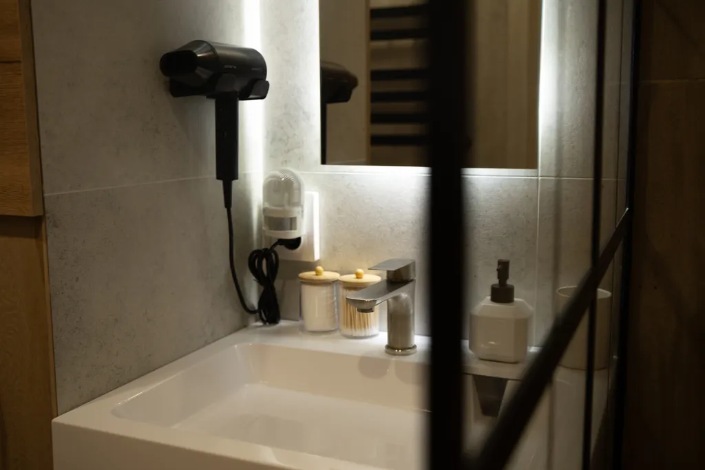 Студия с дизайнерским ремонтом в центре