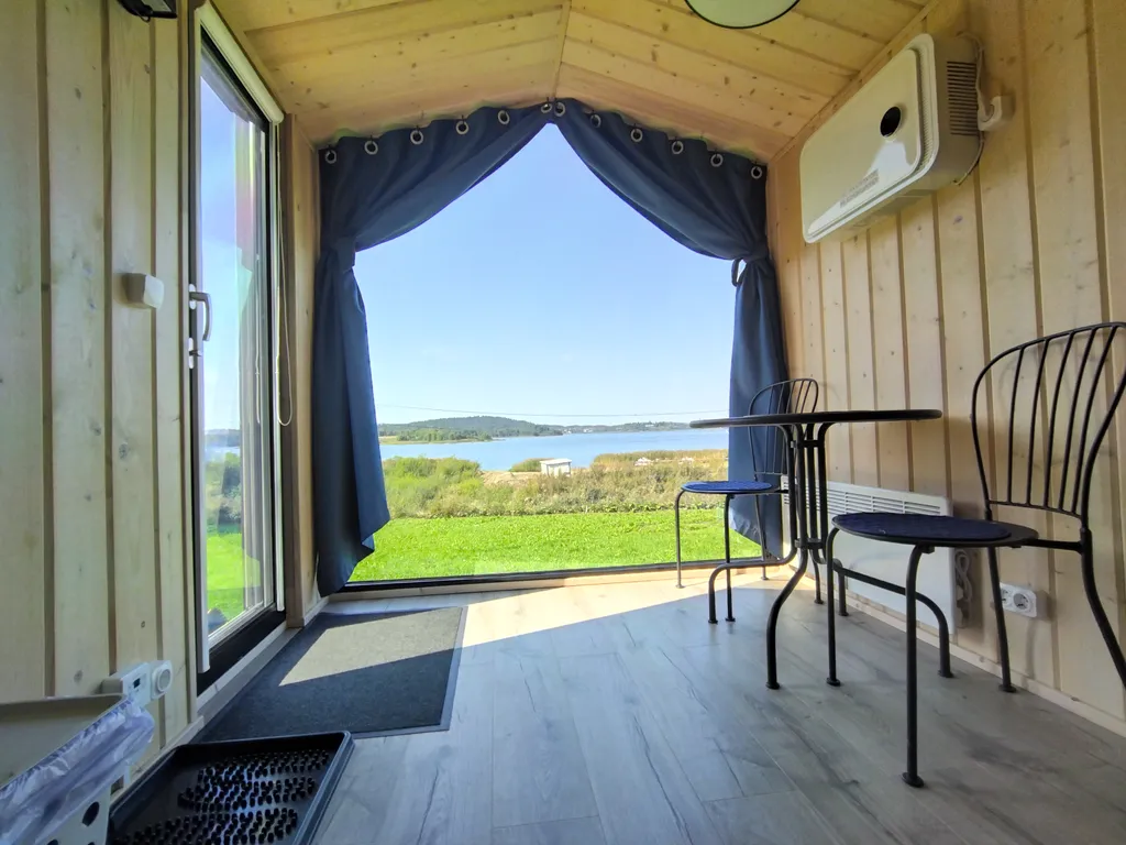 Тревел хижина