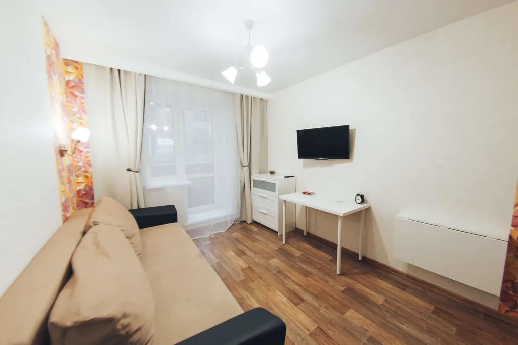 Квартира в 150 метрах от НИИ онкологии и Лагерного сада