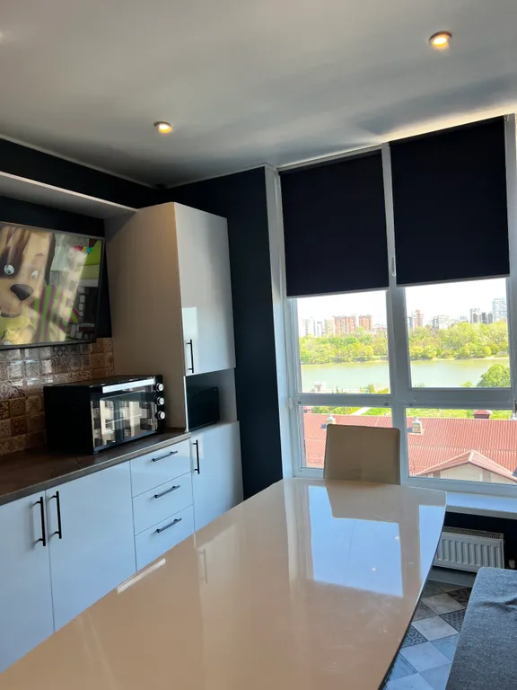 Современная квартира с видом на Кубань